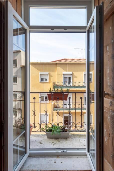 Casa Flores 4br + Office Space And A/c Appartement